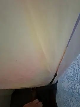 Edu235 online show from April 11, 9:02 am