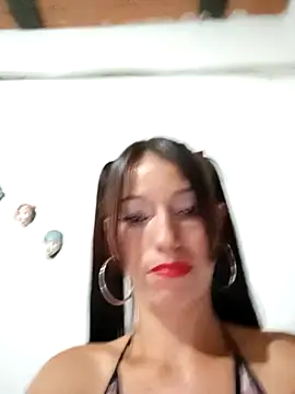 sandy 11  online show from March 24, 3:55 am