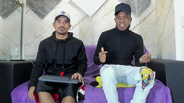 Latins on fire online show from March 22, 12:19 pm