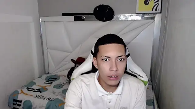 Street poemm  online show from March 14, 3:45 am