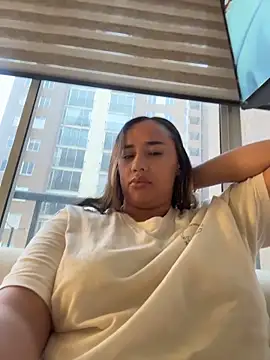 Eyssha online show from March 18, 11:35 am