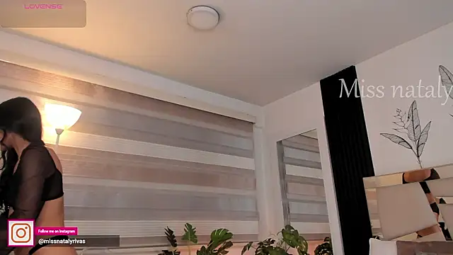 missnataly online show from March 28, 7:24 pm