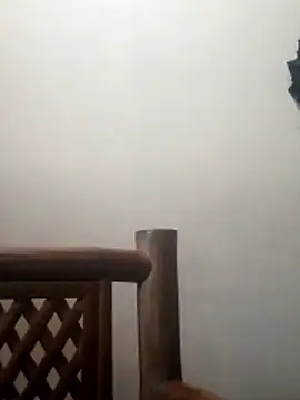 yum330 online show from April 10, 4:12 pm