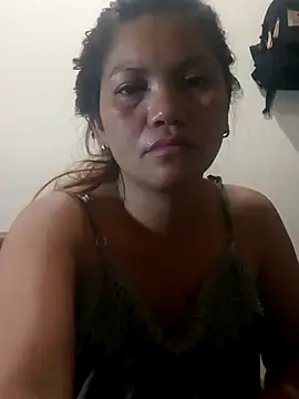 yum330 online show from April 11, 3:16 pm