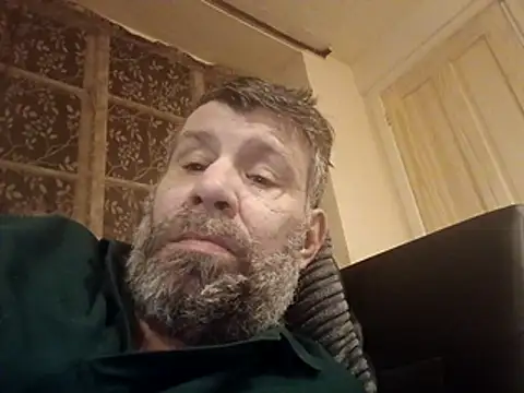 stud2512 online show from March 28, 9:36 pm