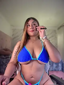 Channel Connor online show from April 4, 6:49 pm