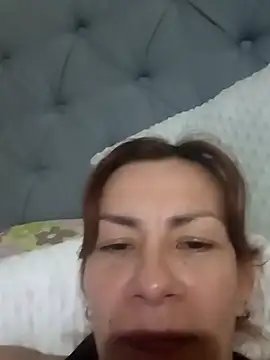 ivonnahills online show from March 29, 4:01 am