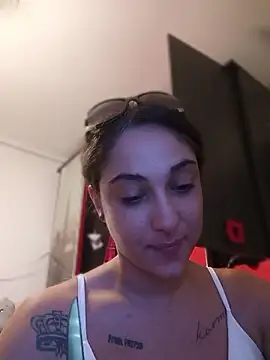 Snapshot of lagatitacantabra chatting on July 30, 12:09 am lagatitacantabra online show from July 30, 12:09 am