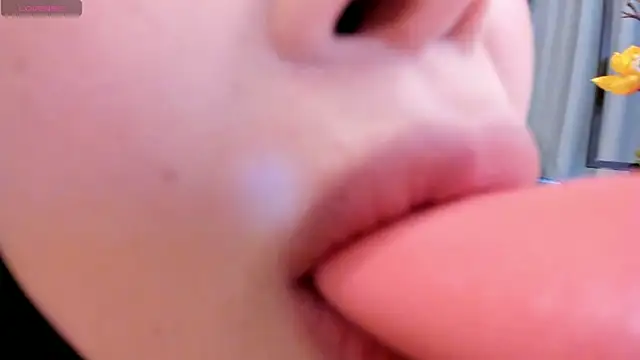 kate-kaixin online show from April 3, 11:03 pm