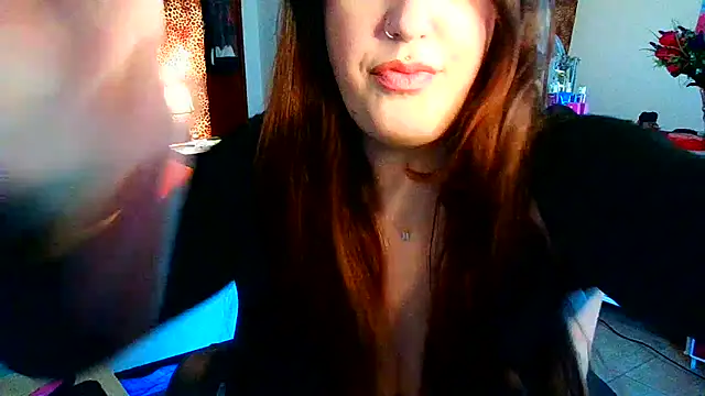 Lilbadmiaxo online show from March 15, 6:03 pm