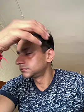 online4u08 online show from March 25, 5:13 am