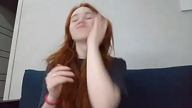 DizzyRina online show from March 13, 3:18 pm