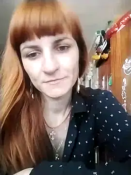 Snapshot of YaroslavaLester chatting on April 28, 7:35 am YaroslavaLester online show from April 28, 7:35 am