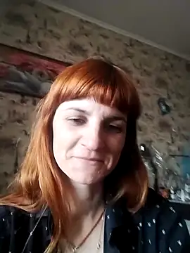 Snapshot of YaroslavaLester chatting on May 1, 9:03 am YaroslavaLester online show from May 1, 9:03 am