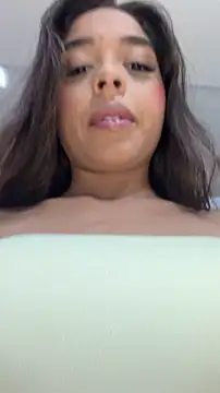 Snapshot of AnnyVega__ chatting on May 22, 8:36 pm AnnyVega online show from May 22, 8:36 pm