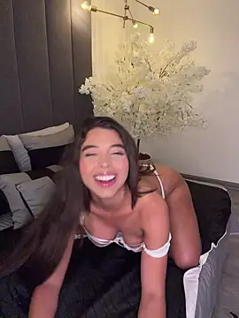 Snapshot of AnnyVega__ chatting on May 27, 1:57 am AnnyVega online show from May 27, 1:57 am
