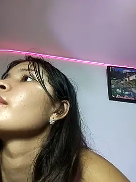 Ashley amor online show from March 5, 10:00 am