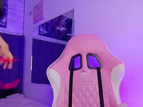 aidaprincess online show from April 9, 11:54 pm