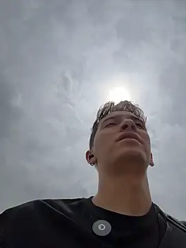 Thiago Jones1 online show from March 5, 4:03 pm