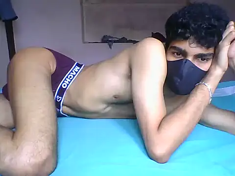 NikhilN247913 online show from February 24, 6:44 am