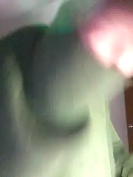 Snapshot of cafepuro chatting on March 3, 1:56 am cafepuro online show from March 3, 1:56 am