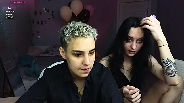 LuxuryLoverss online show from April 2, 10:57 am