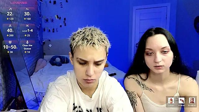 LuxuryLoverss online show from April 18, 11:14 am