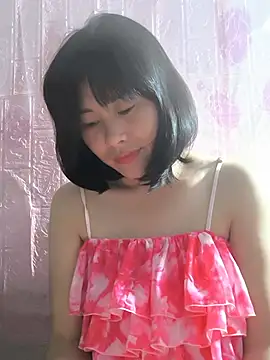 Snapshot of juicy-milu chatting on July 15, 2:55 pm juicy-milu online show from July 15, 2:55 pm