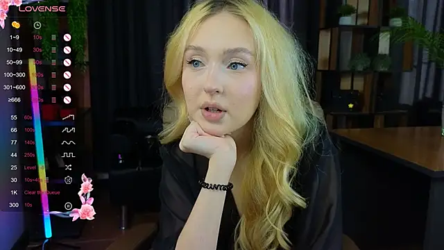 Marta Joy online show from March 2, 5:08 am