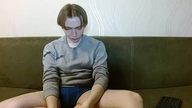 Snapshot of meowgary chatting on February 28, 5:14 pm meowgary online show from February 28, 5:14 pm