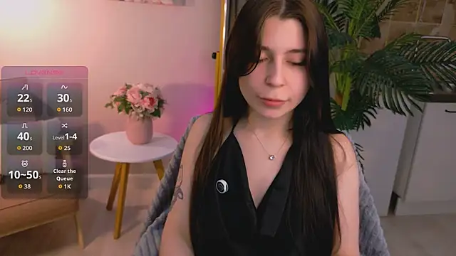 Snapshot of Valery_Ohara_ chatting on March 1, 9:06 pm Valery Ohara online show from March 1, 9:06 pm