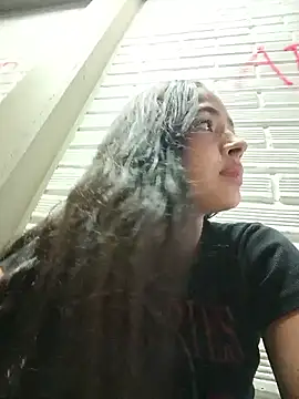 Sexy cloe outdoors online show from February 27, 5:57 pm