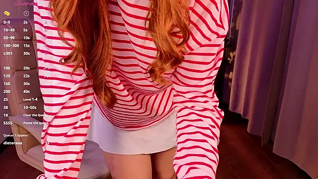 Elle Funning online show from May 15, 11:01 pm