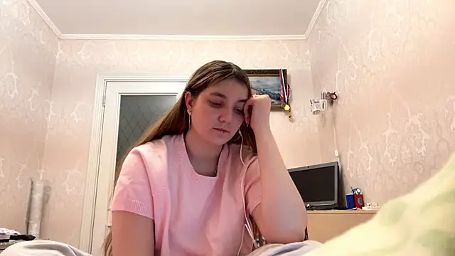 Snapshot of JanineThielman chatting on June 1, 3:14 pm JanineThielman online show from June 1, 3:14 pm
