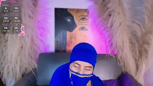 milkk  online show from March 14, 8:25 pm