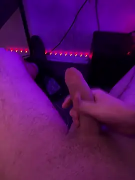 Snapshot of bigcockD2006 chatting on March 3, 12:39 am bigcockD2006 online show from March 3, 12:39 am