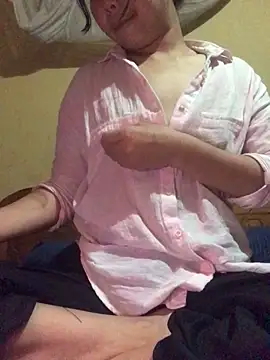 koykoy1155 online show from March 3, 1:17 pm