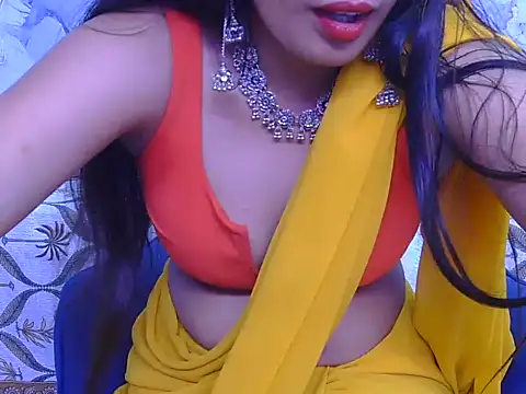 Aayesha-queen online show from March 5, 5:14 am