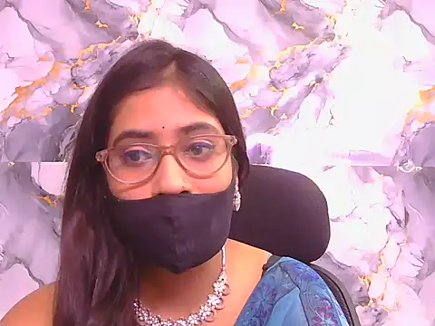 Snapshot of Aayesha-queen chatting on May 14, 4:41 am Aayesha-queen online show from May 14, 4:41 am