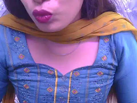 Snapshot of Aayesha-queen chatting on May 29, 8:34 am Aayesha-queen online show from May 29, 8:34 am