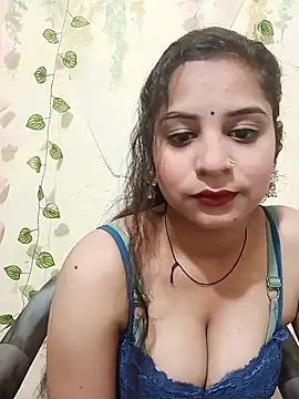 lovely-girl99 online show from March 6, 3:58 am