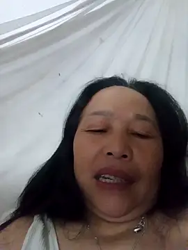 heesuu11 online show from March 7, 9:12 pm