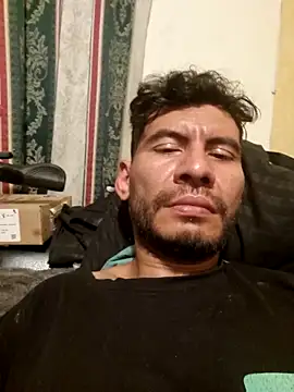 boyp3netrat0r online show from April 23, 12:45 am