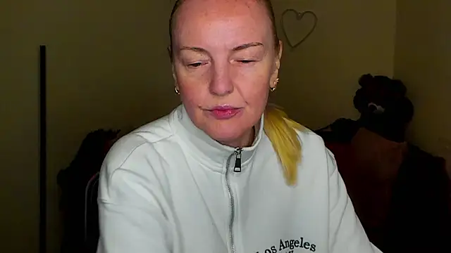 Bella soulmate online show from March 31, 11:21 am