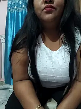 Moonae online show from March 23, 2:10 pm