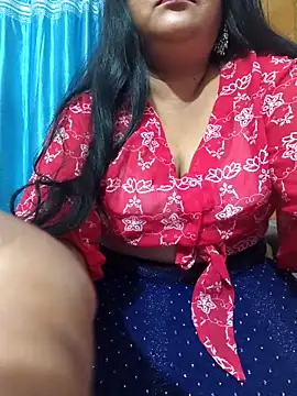 Moonae online show from March 27, 11:10 am