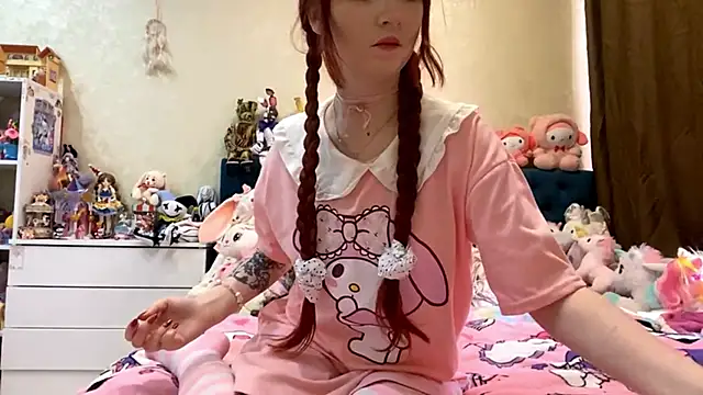 AlisaHoshiCos online show from April 17, 8:17 am