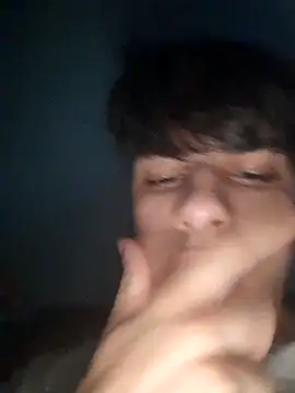 ilcazzone32 online show from April 16, 9:39 pm