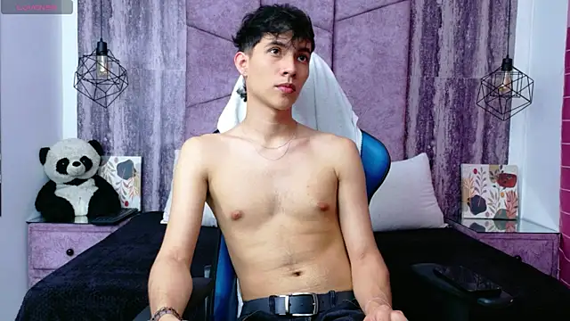 AronTawers online show from June 2, 9:06 pm