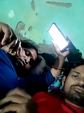 Snapshot of Varun908662 chatting on April 27, 5:22 pm Varun908662 online show from April 27, 5:22 pm